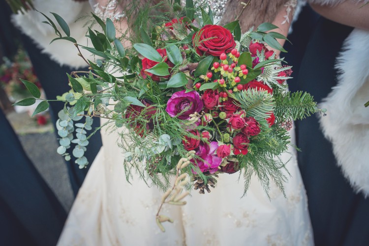 rustic winter wedding bridal bouquet