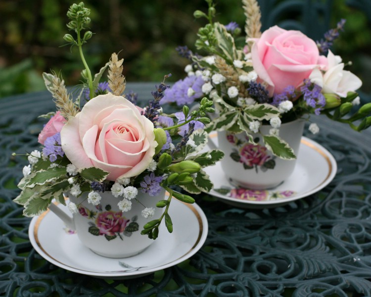 tea cup flowers