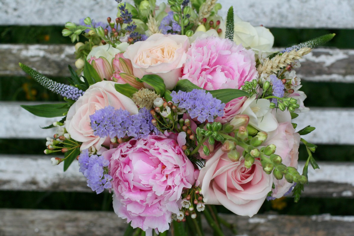 rose and peony bridesmaid bouquet