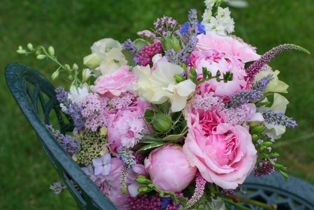 Pink rose and peony brides bouquet