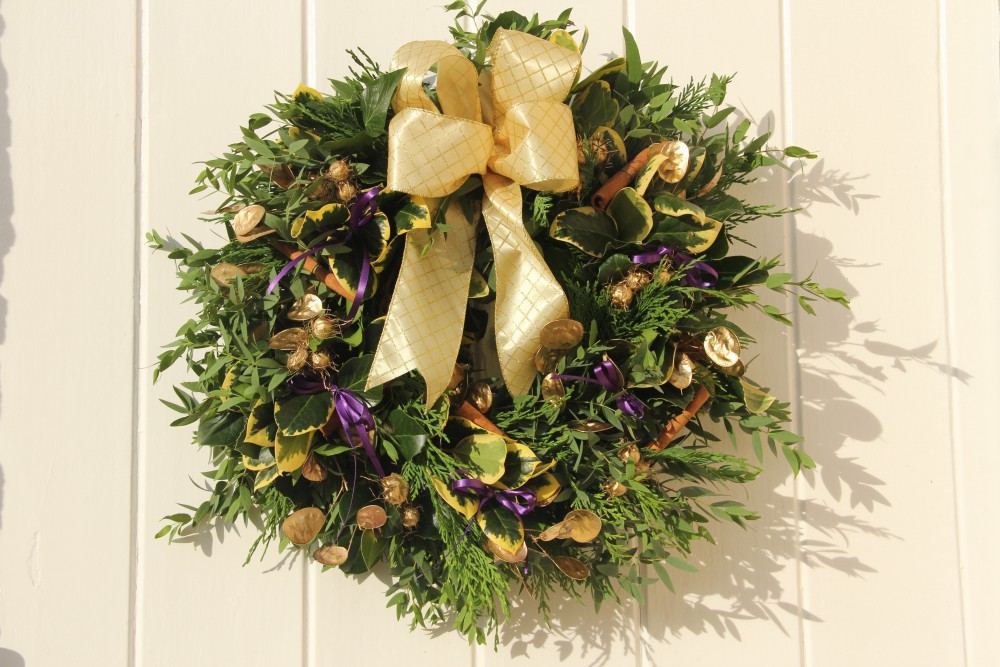 gold and purple Christmas wreath