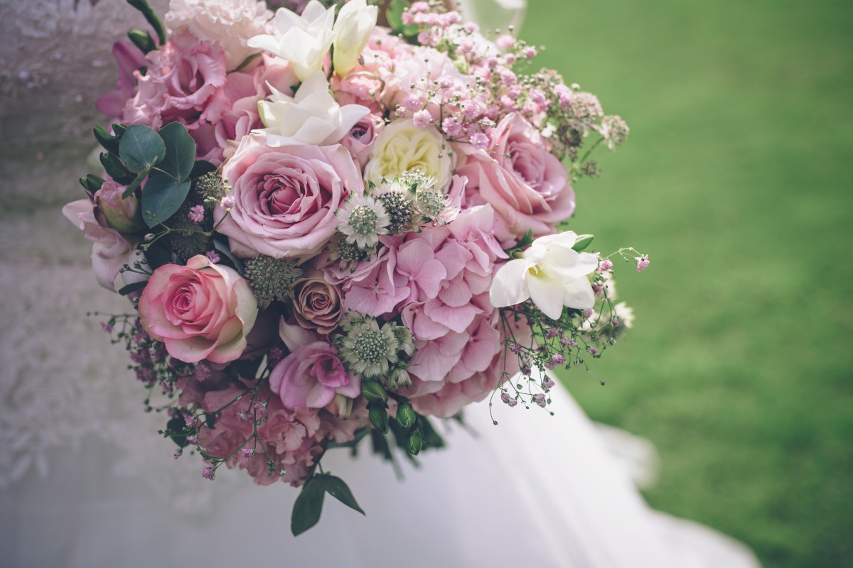 Lyde Arunel wedding flowers brides bouquet